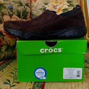 CROCS MOCS sz 12 dark brown waterproof suede